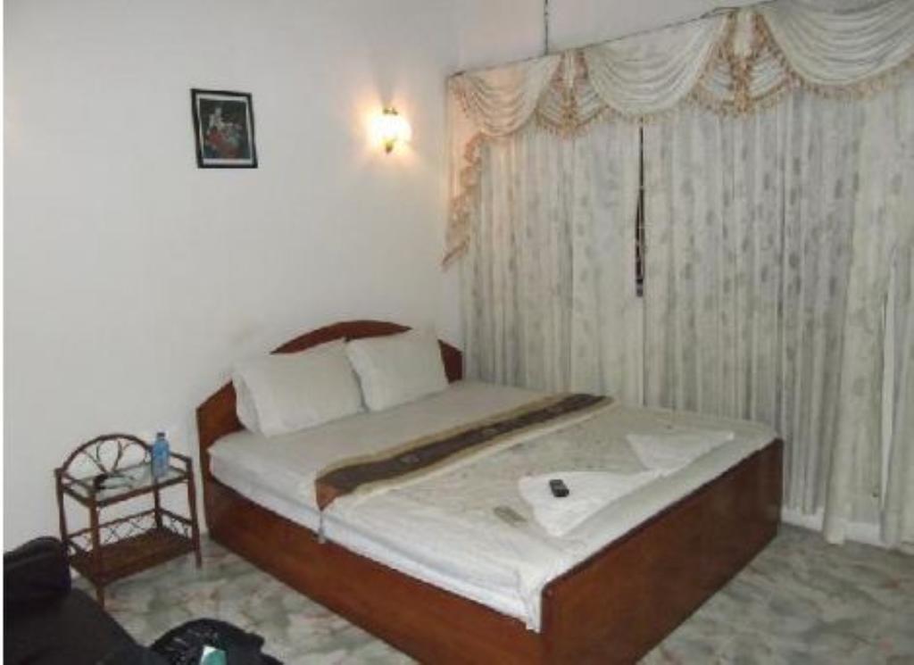 Royal Guest House Phnom Penh Zimmer foto