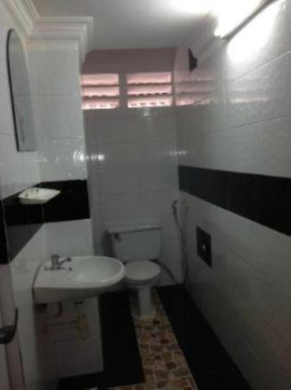 Royal Guest House Phnom Penh Zimmer foto